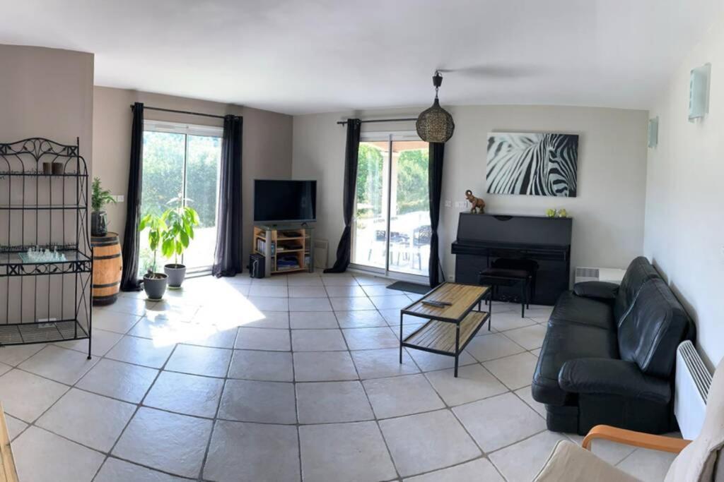 Maison Spacieuse Et Calme Pres De La Cite Villa Alairac Екстериор снимка
